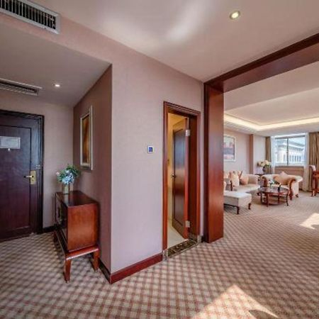 Nanning Yongjiang Hotel Bagian luar foto