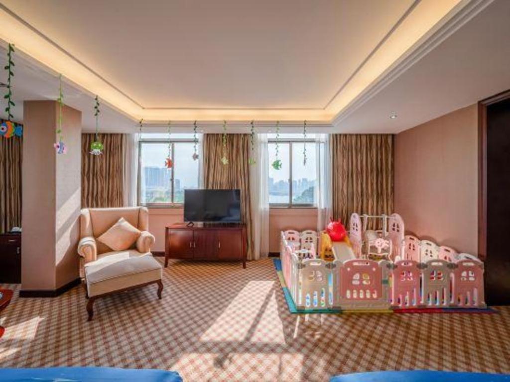 Nanning Yongjiang Hotel Bagian luar foto