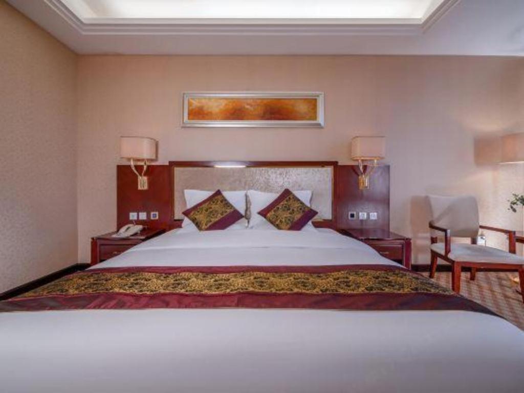 Nanning Yongjiang Hotel Bagian luar foto