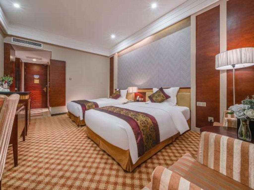 Nanning Yongjiang Hotel Bagian luar foto