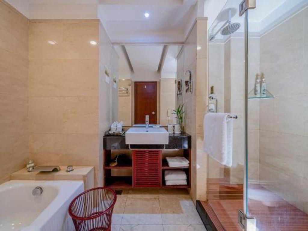 Nanning Yongjiang Hotel Bagian luar foto